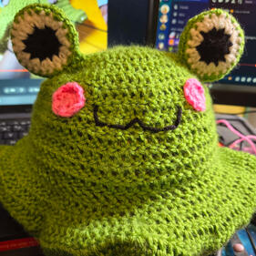 Froggie Hat*